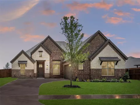 2456 Timber Hills Dr, Burleson, TX 76028
