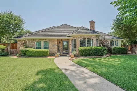 1810 Beaver Creek Ct, Duncanville, TX 75137