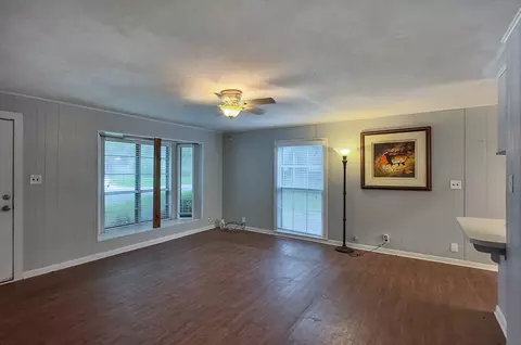 810 9th St, Terrell, TX 75160 photo 6