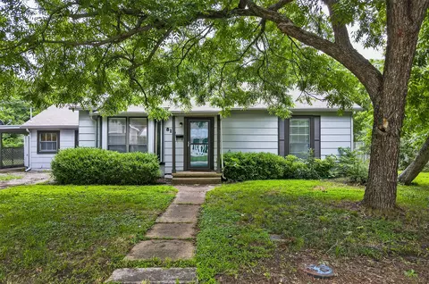 810 9th St, Terrell, TX 75160 photo 2