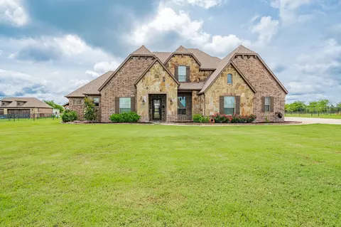 5037 White Pine Dr, Royse City, TX 75189