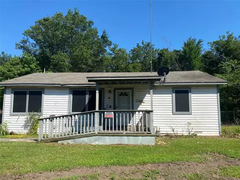 11464 Co Rd 377, Terrell, TX 75161
