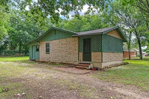 211 Strait Ln, Hickory Creek, TX 75065