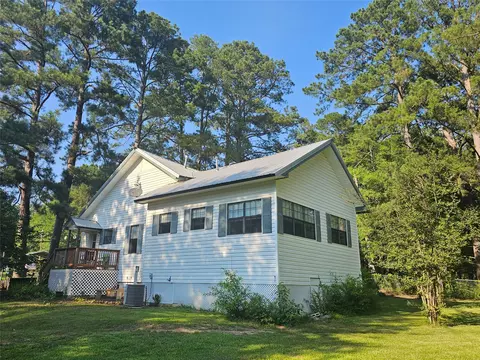212 N Magnolia St, Plain Dealing, LA 71064 photo 2