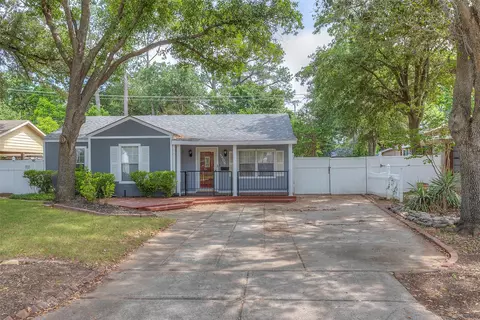 5405 Taylor Rd, River Oaks, TX 76114