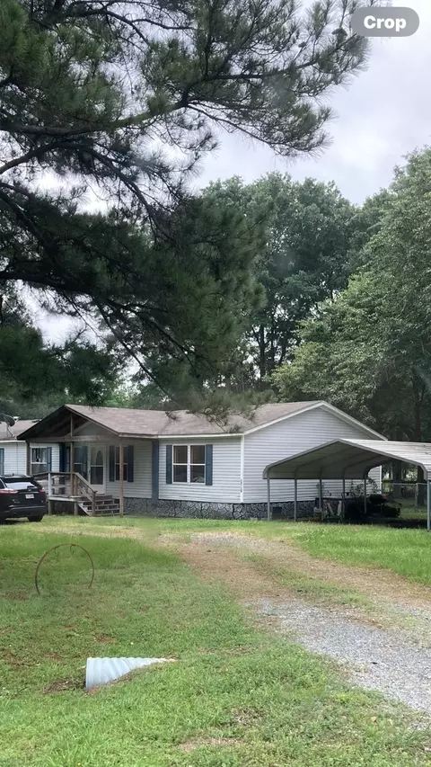 10728 Southern Rdg E, Keithville, LA 71047