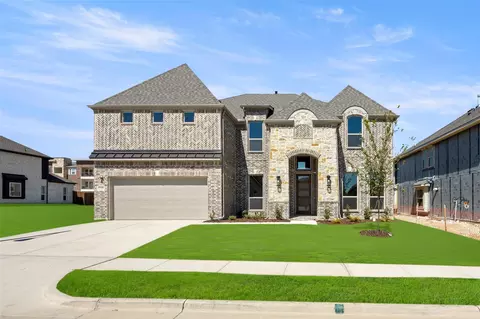 215 Tradd St, Glenn Heights, TX 75154