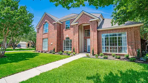 2434 Roundtable Ct, Grand Prairie, TX 75050