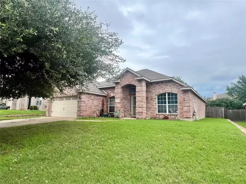 2612 Country Grove Trl, Mansfield, TX 76063