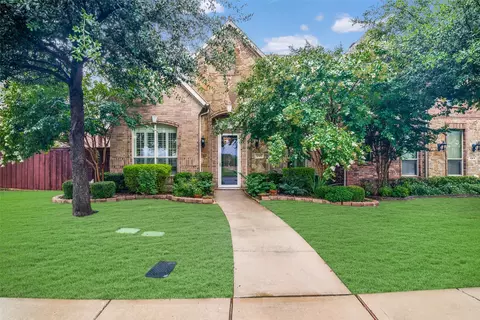 195 Carrington Ln, Lewisville, TX 75067