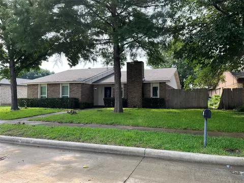 1841 Wilderness Trl, Grand Prairie, TX 75052