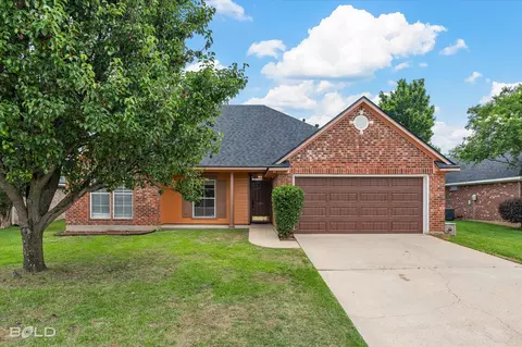 207 Melissa Ln, Bossier City, LA 71112