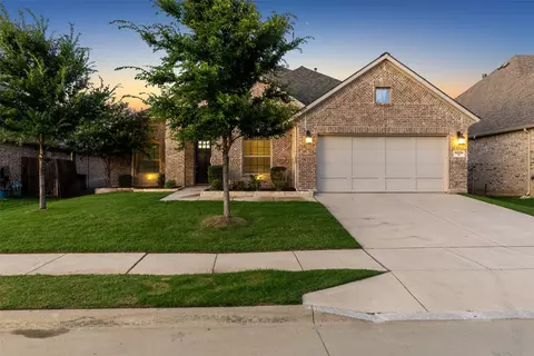 15024 Ravens Way, Roanoke, TX 76262