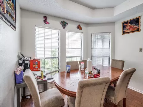 3008 Christopher Dr, Denton, TX 76209
