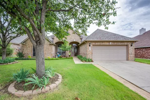 3417 Sundown Blvd, Denton, TX 76210