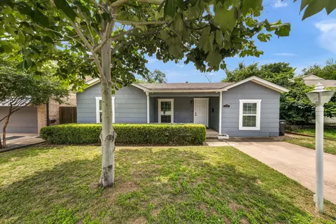 3725 Harley Ave, Fort Worth, TX 76107