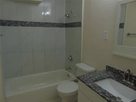 111 Hamden Ln, Mesquite, TX 75149 photo 27