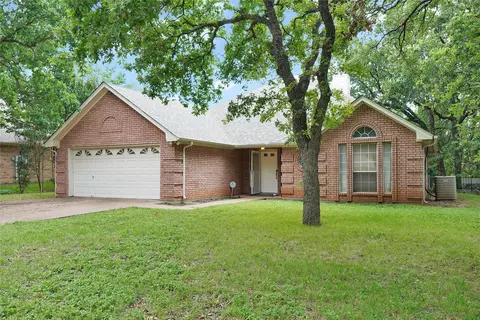 205 Camelot Dr, Weatherford, TX 76086