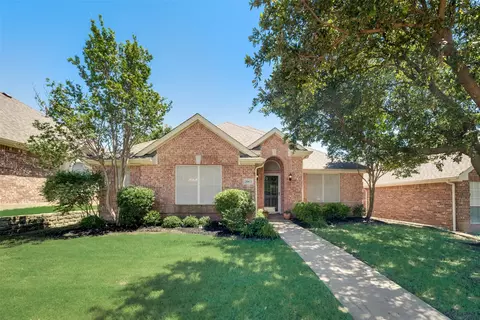 2065 Crestlake Dr, Rockwall, TX 75087