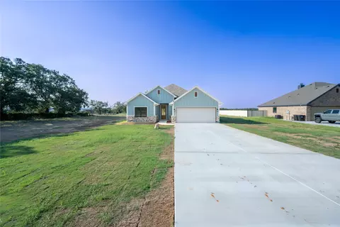 960 Kite Rd, Mineral Wells, TX 76067