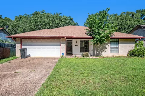 309 Shady Ln, Azle, TX 76020