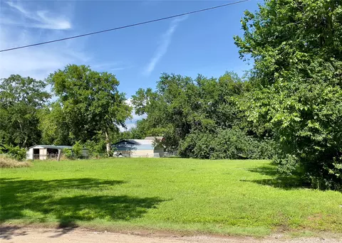 Other - 300 Smith St, Como, TX 75431 photo 5 of 5