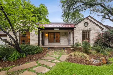 1444 El Campo Dr, Dallas, TX 75218