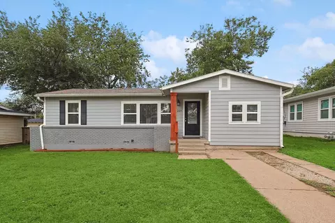 229 W Cedar St, Hurst, TX 76053