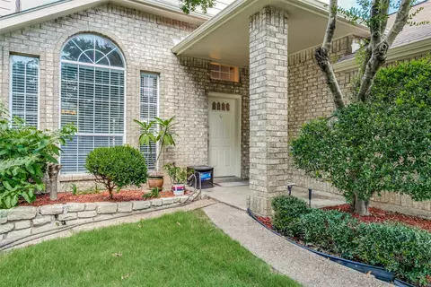4243 Maryanne Pl, Haltom City, TX 76137
