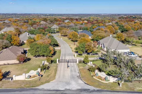 118 Oakvista Dr, Aledo, TX 76008
