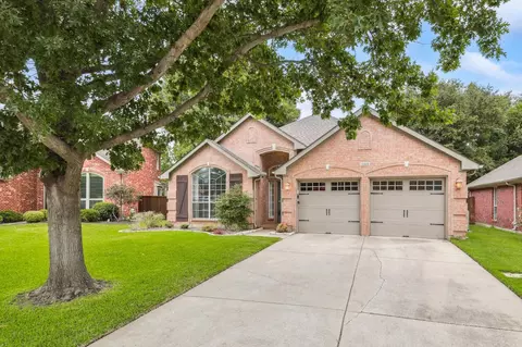 2828 Ranchero Way, Flower Mound, TX 75022