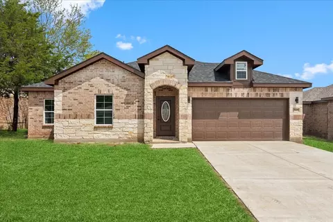 727 W Palestine, Hutchins, TX 75141
