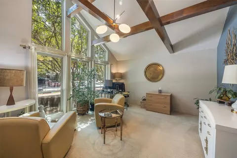 6926 Rocky Top Cir, Dallas, TX 75252