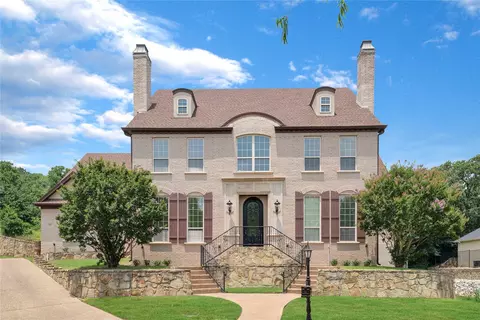 3003 Sunray Valley Ct, Arlington, TX 76012