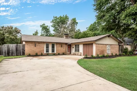 1314 Addington St, Irving, TX 75062