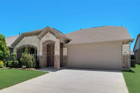 809 Blackhawk Dr, Princeton, TX 75407 photo 2