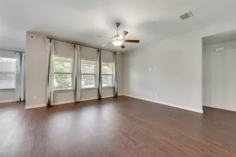 809 Blackhawk Dr, Princeton, TX 75407 photo 12