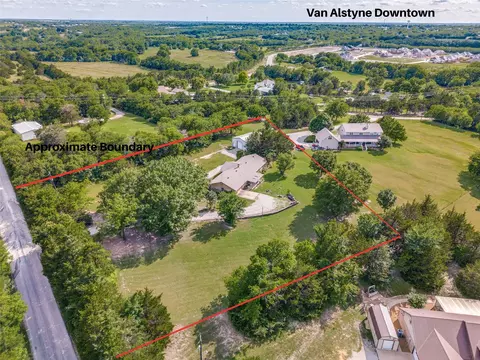 141 Cates Rd, Van Alstyne, TX 75495