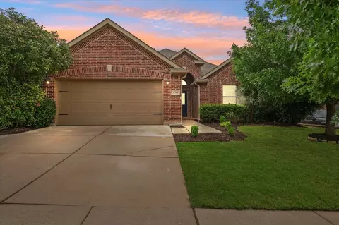 6703 Smoketree Trl, Denton, TX 76208