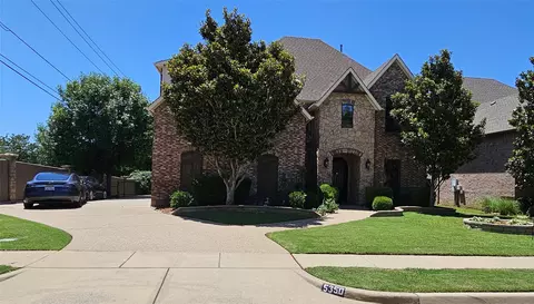 5350 Meritage Ln, Grapevine, TX 76051