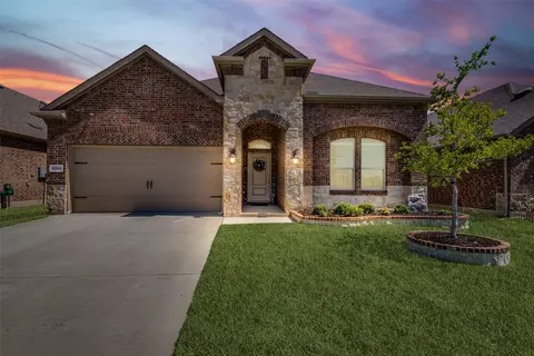 10509 Ponderosa Trl, Aubrey, TX 76227