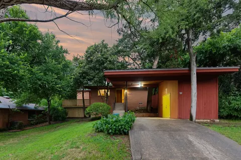 3454 S Franklin St, Dallas, TX 75233
