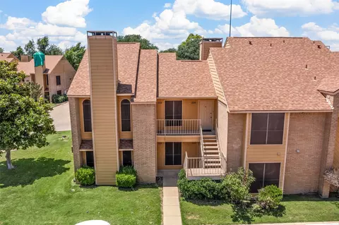 5825 Marvin Loving Dr #201, Garland, TX 75043