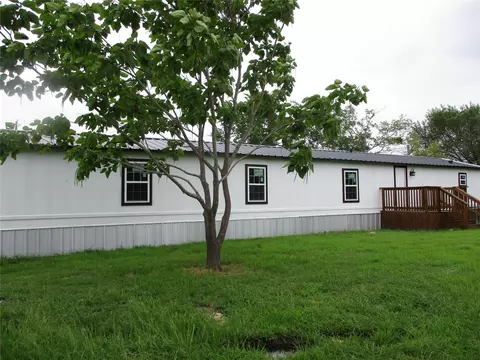 564 Smith Cir, Point, TX 75472 photo 7