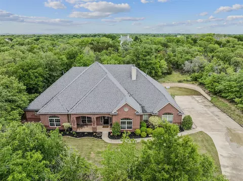 1016 Boling Ranch Rd N, Azle, TX 76020