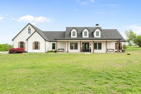108 Whispering Winds Dr, Gunter, TX 75058