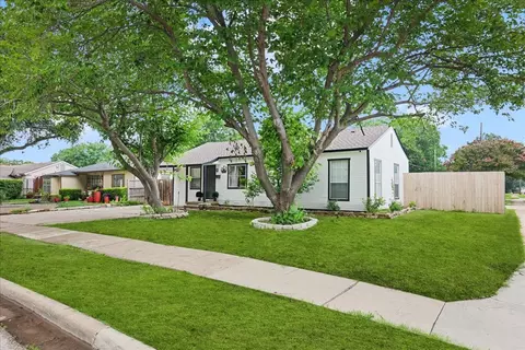 3551 Espanola Dr, Dallas, TX 75220