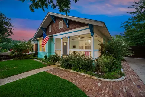 226 S Waverly Dr, Dallas, TX 75208