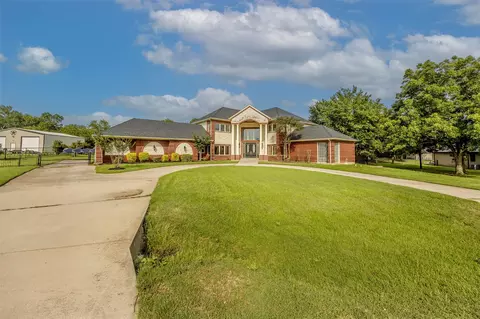 217 Sherry Ln, Burleson, TX 76028