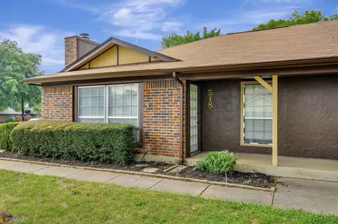 518 Augustine Dr, Euless, TX 76039 photo 2